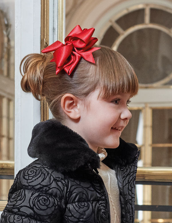 5918 Satin Lace Clip